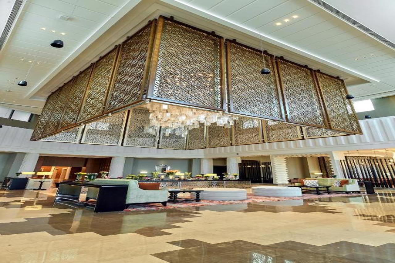 The Leela Gandhinagar Exterior foto